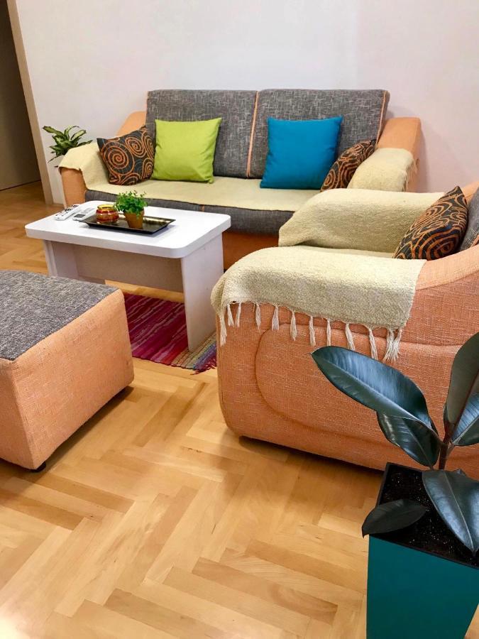 Regina'S Apartments Skopje Eksteriør bilde
